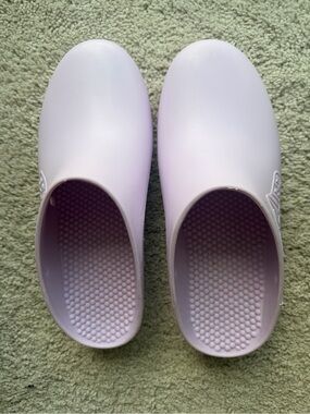 Lavender Women’s Calzuros